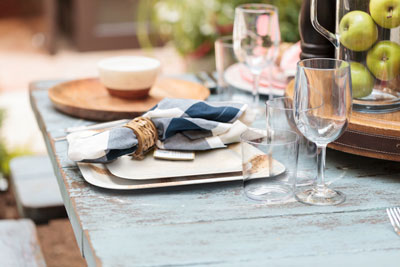 How to Create Beautiful Silverware Pockets for Your Rustic Wedding